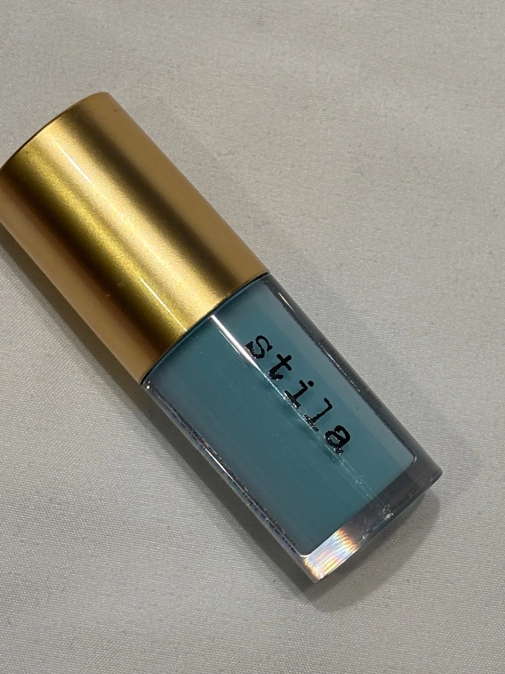 Stila Heavens Dew Gel Lip oil-“Ice Queen”